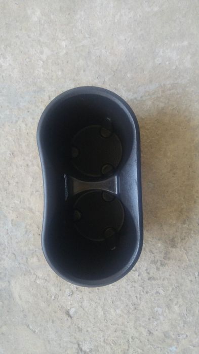 Пепельниці до авто універсальні