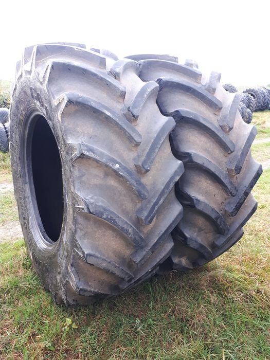 Ładna para opony zachodnie GOODYEAR OPTITRAC  DT824 710/70 R - 38