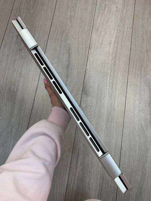 Ноутбук 2в1  16ʼʼ  Dell Inspirion 16 7620/i7-1260P/SSD-512gb/RAM-16gb