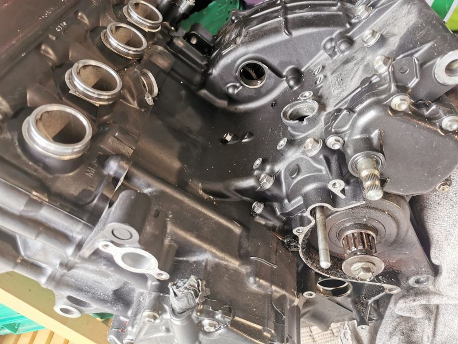 Motor cb 1000r  SC60