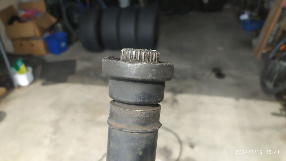 Передній кардан BMW E53 X5 МКПП M57N 3.0D Муфта/привод/шрус/фланець