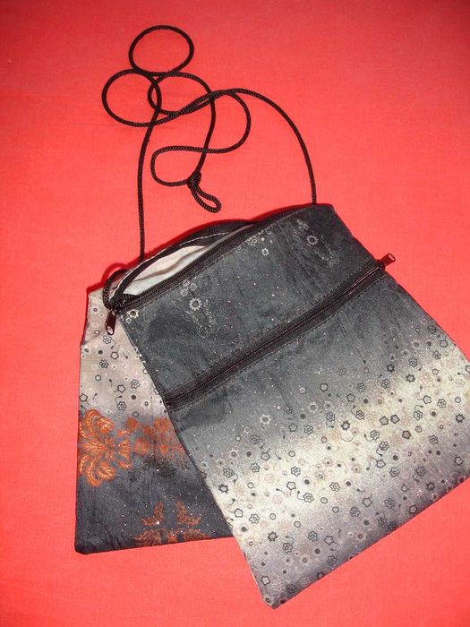vendo várias bolsas