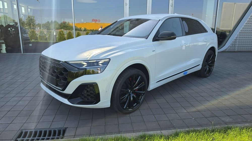 Audi Q8 e-hybrid quattro 490 KM tiptronic pakiet Innovation Comfort HD Matrix