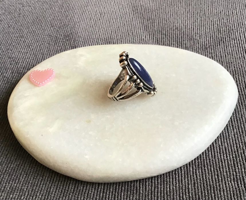 Używany pierścionek, rozmiar 14