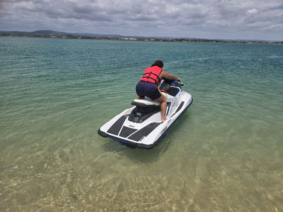 Mota de água  yamaha wave