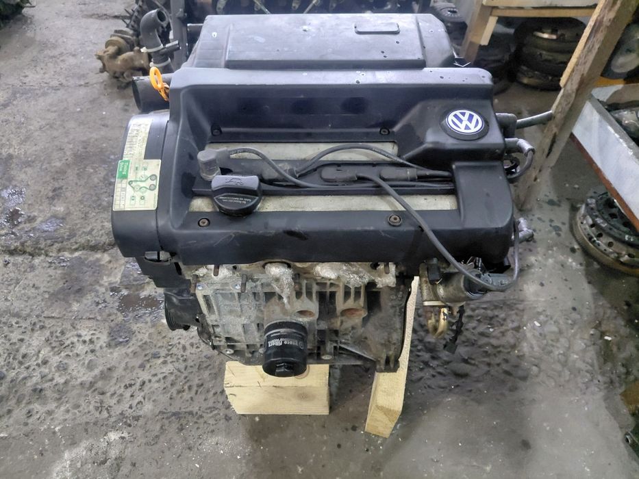 Мотор двигатель Volkswagen Polo Caddy Ibiza Skoda Fabia 1.4MPI 16V AUA