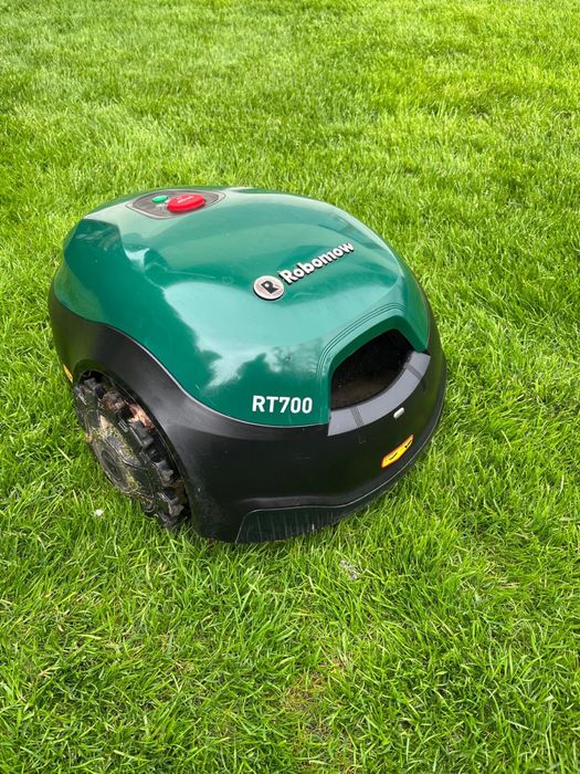 Robot koszący Robomow RT700 kosiarka