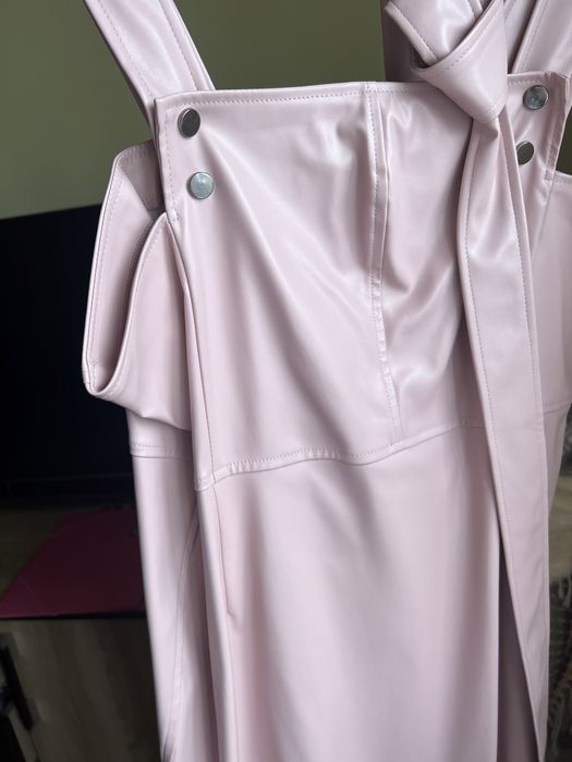 Продається новий сарафан з еко шкіри Vovk