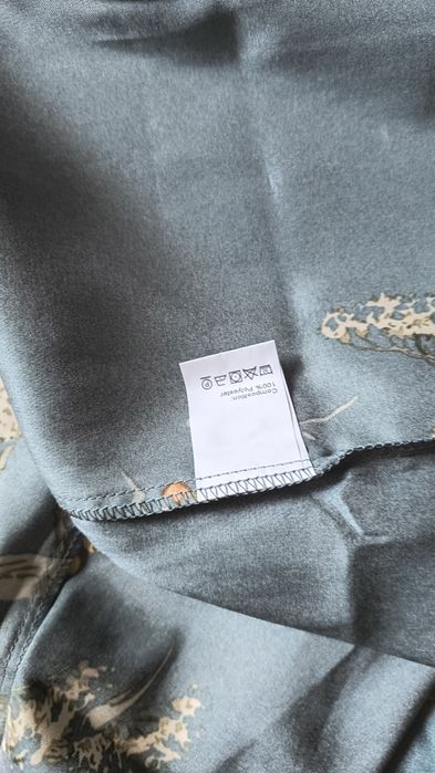 Zestawy satynowy szlafrok i koszulą nocna