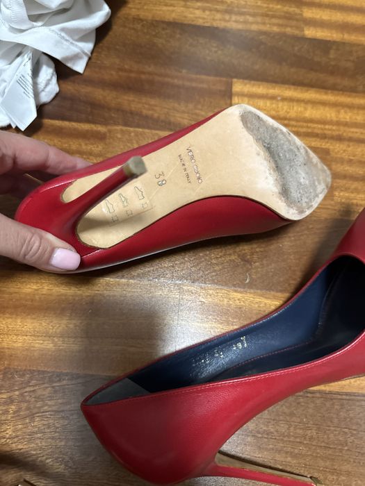 Piękne czerwone szpilki r.38, firma PRIMA MODA włoskie