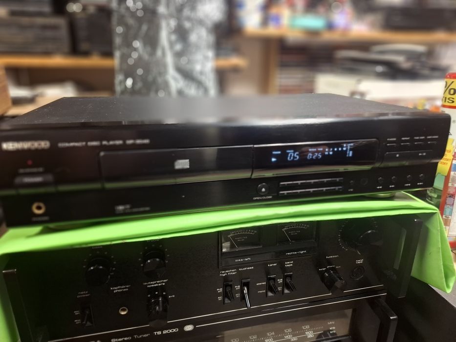 Cd Kenwood DP-3040