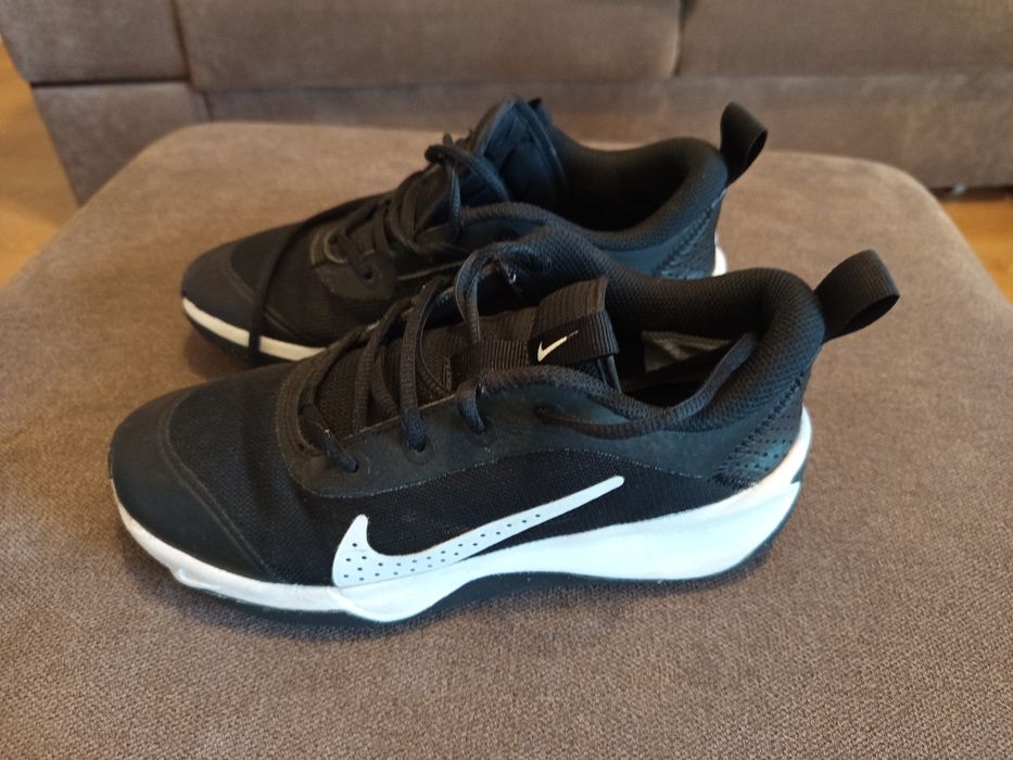 Adidasy halówki 37,5 UK 4,5.   23,5 cm