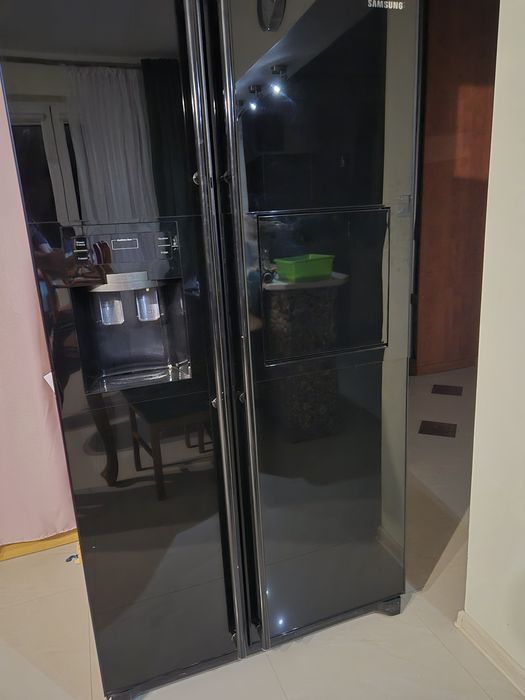 Sprzedam lodówkę Samsung – z podłączeniem do wody