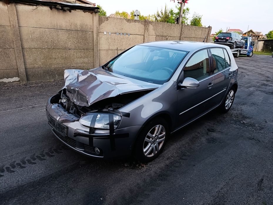 Drzwi Lewa Strona Golf V LA7T