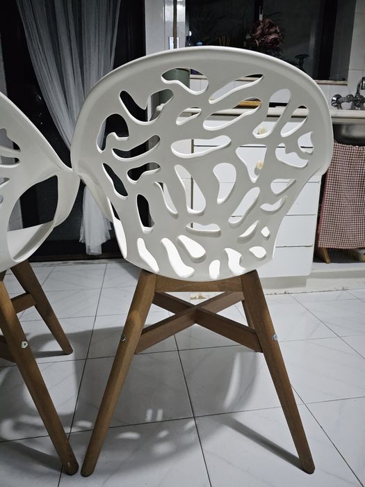 Cadeiras muito comfortavel. Com bom estado