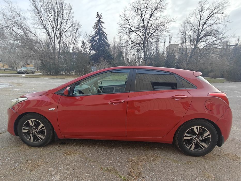 Hyundai i30! 2013 год! 85 тысяч пробега!