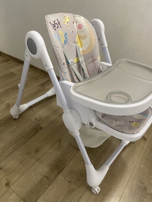 Крісло для годування,стільчик для годування.