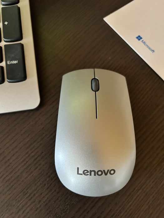 Lenovo AIO 520-27ICB