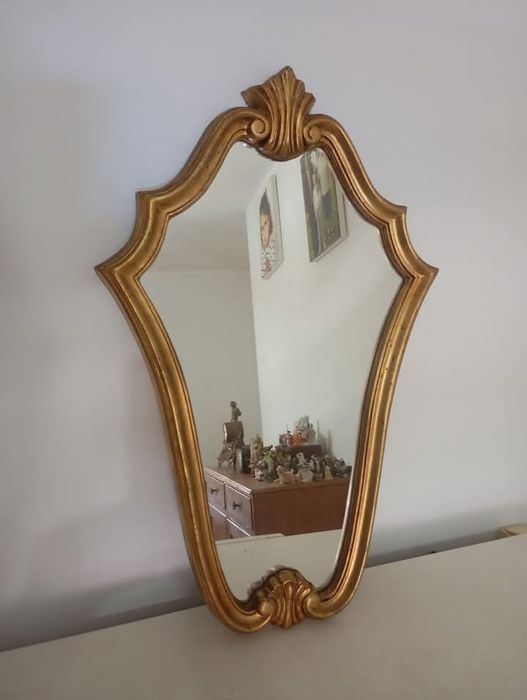 Vendo este espelho muito bonito bom estado