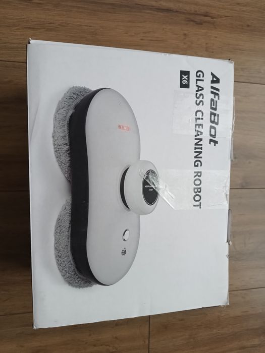 Robot automatyczny do mycia okien i szyb Alfabot X6