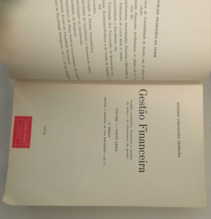 Gestão Financeira, de Rogério Fernandes Ferreira