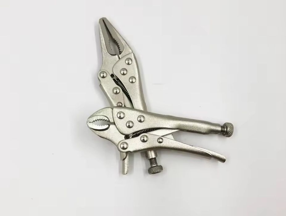 Щипцы с фиксатором