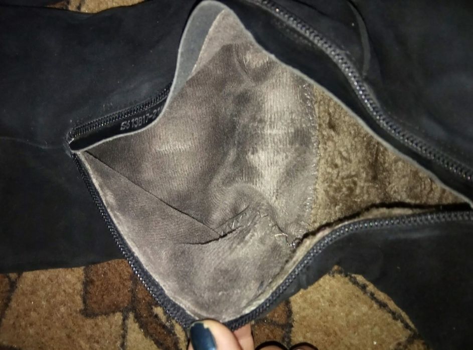 Зимові замшеві сапоги 37 розміру