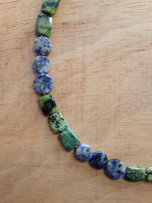 Colar de pedras semipreciosas