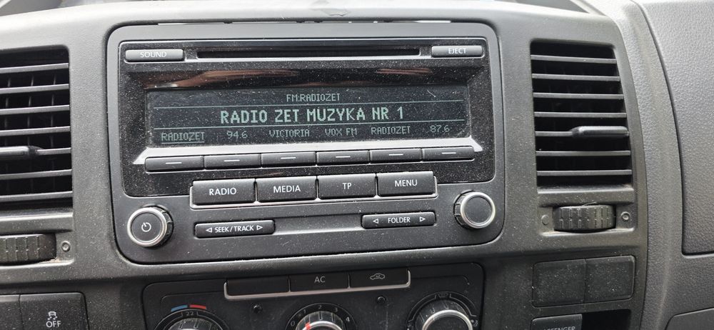VW radia nawigacja dvd T5 golf t5 passat  itp