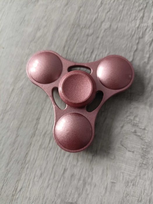 Fidget spinner zabawka