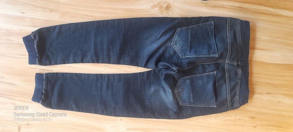 Spodnie młodzieżowe