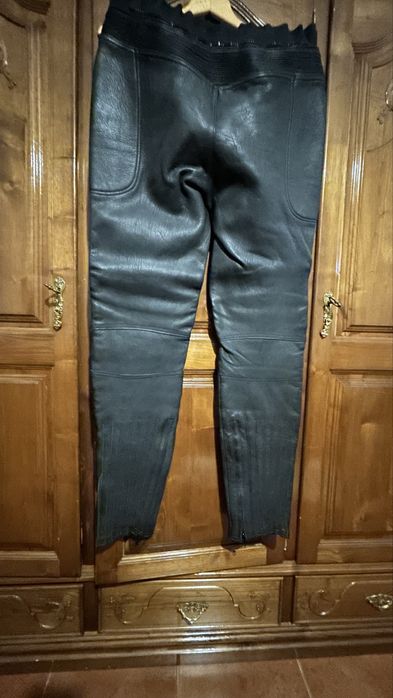 Calças de mota com revestimento interior.64584696421891121