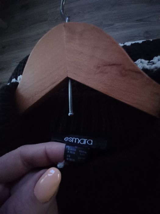 Nowy sweter damski rozm.S 36/38