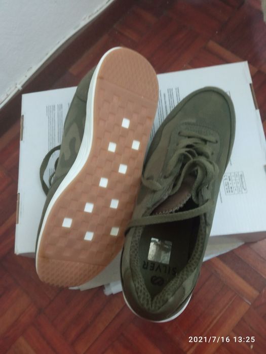 Vendo 2 tênis marca Silver, número  43