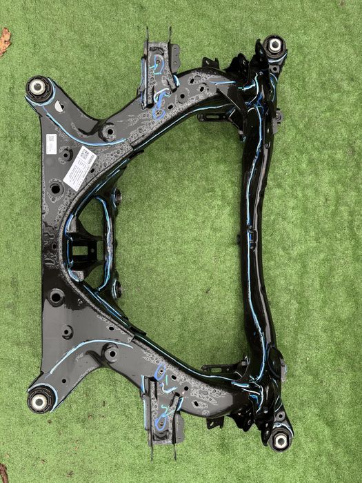 Підрамник tesla model 3/Y