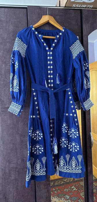 Сукня в українствому стилі