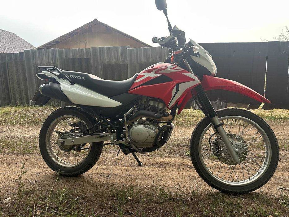 Мотоцикл Honda XR150L