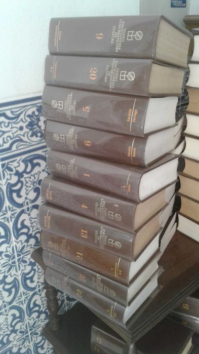 Enciclopédia Luso - Brasileira da  Verbo 23 volumes completa