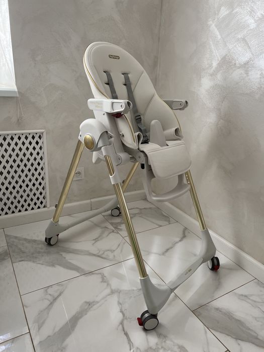 Стілець для годування Peg Perego Prima Pappa Follow Me Gold