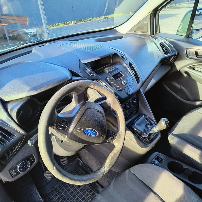 Продам авто Ford TOURNEO CONNECT 2013 р.в.
