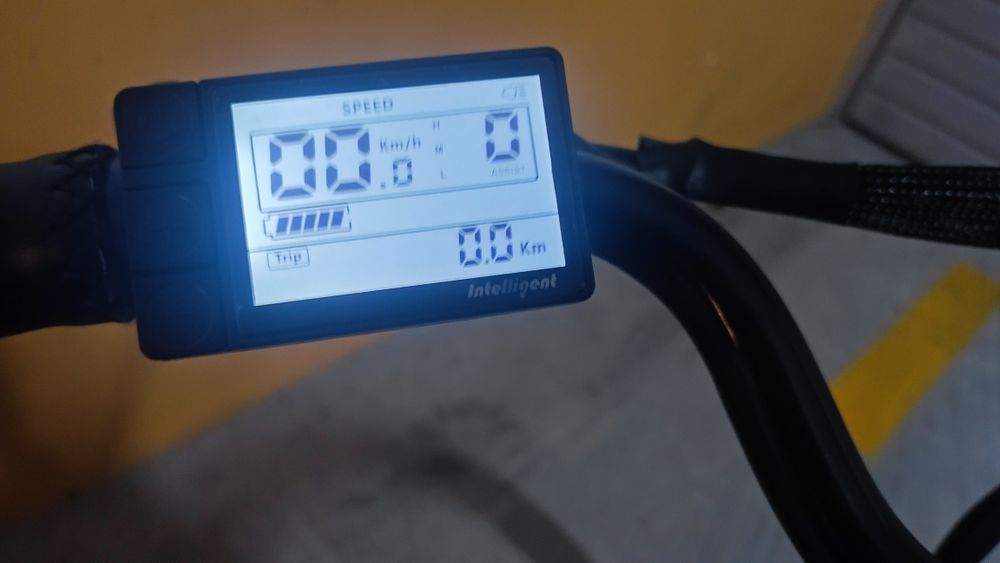 Bicicleta elétrica dobravél