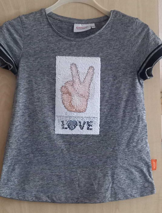 bluzeczka dla dzieci cekiny pięść love weekends emoji 146 152