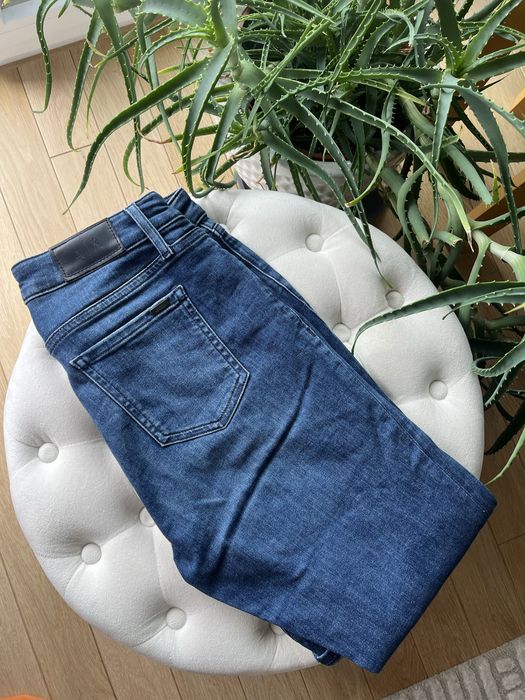 Jeansy Armani Exchange