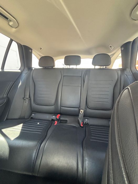 Carrinha Mercedes C300d