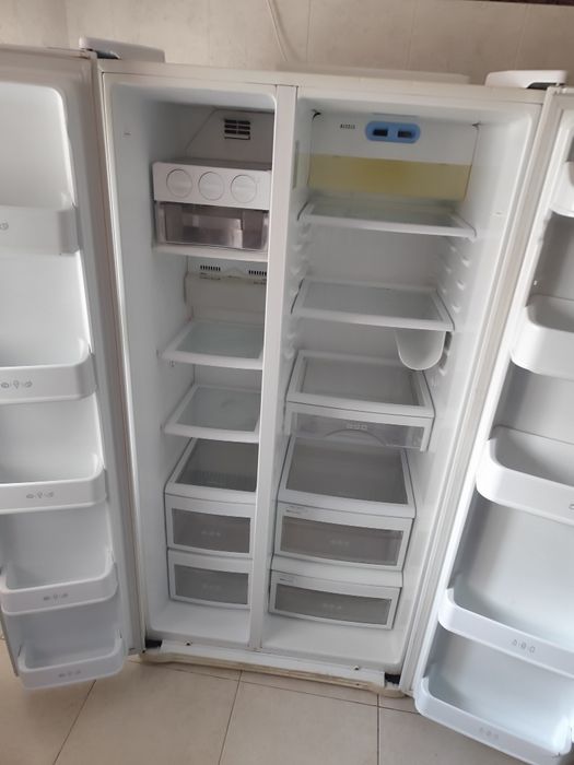 Frigorífico Americano LG Side by Side – Bom Estado – Totalmente Funcio
