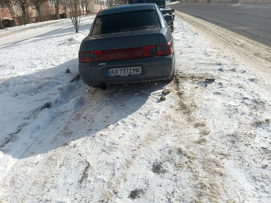 Продам ваз 2110 на