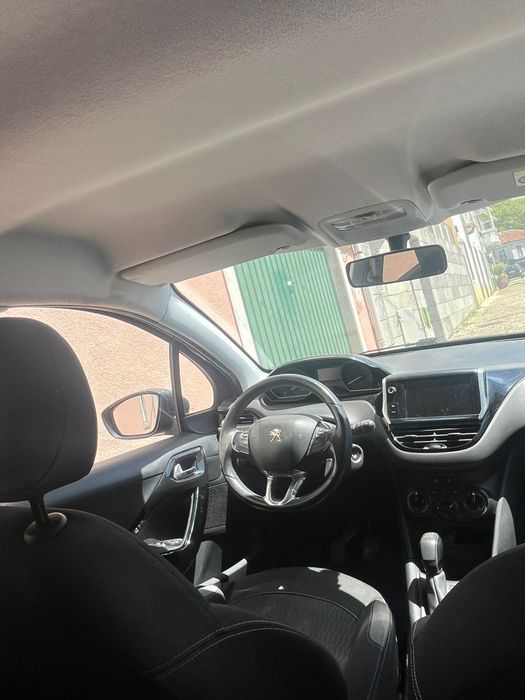 Peugeot 208 Pure Tech