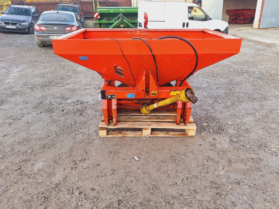 Rozsiewacz nawozu Rauch MDS 921 hydraulika jak kuhn