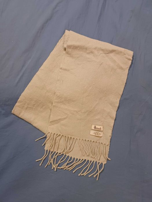 боді, шапка, спідниця