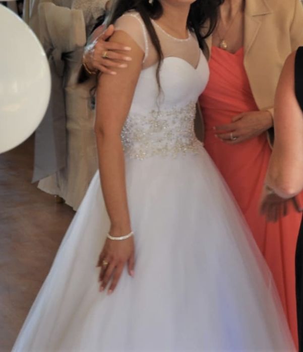 Suknia slubna firmy Lillian West